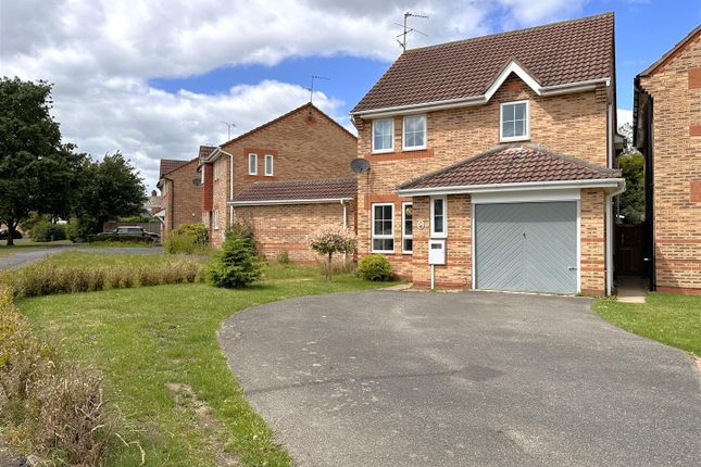 3 bed property, in Worthington Road, £260,000