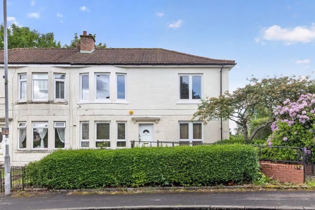 2 bed property, in Morningside Street, £130,000