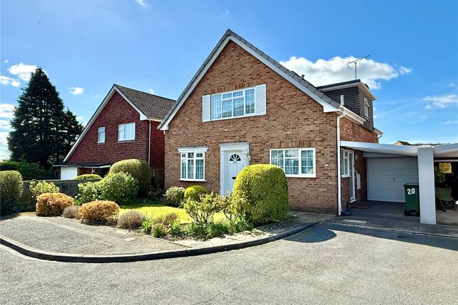 2 bed property, in Saxon Place, £425,000