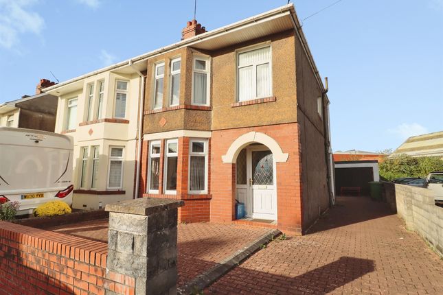 3 bed property, in Finchley Road, £185,000