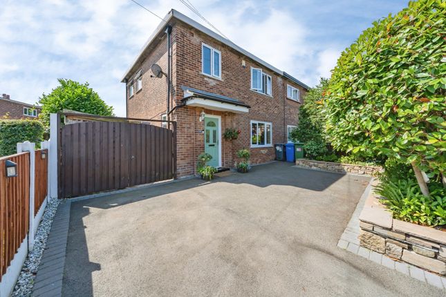 3 bed property, in Bevin Avenue, £260,000