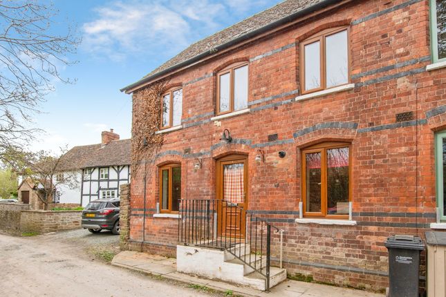2 bed property, in St. Elizabeth Cottages, £140,000