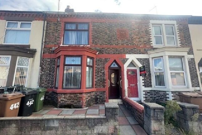 3 bed property, in Hawthorne Road, £90,000