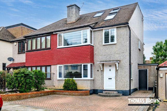 4 bed property, in Lockesley Drive, £575,000
