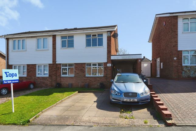 3 bed property, in Packwood Road, £270,000