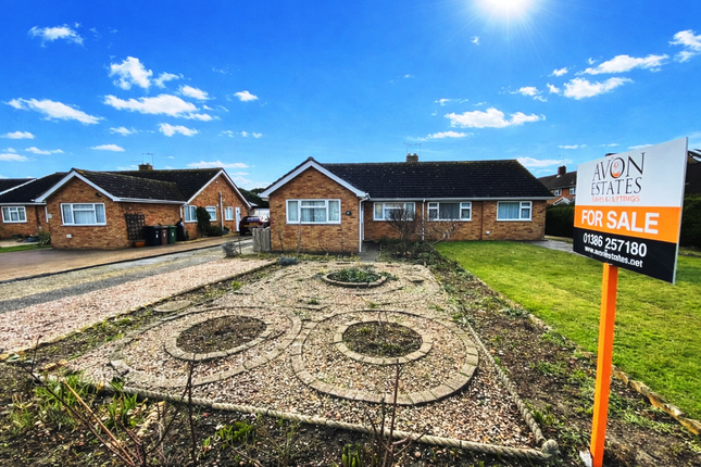 3 bed property, in Sally Close, £318,000