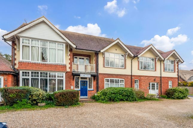 1 bed property, in Barnham Road, £174,500