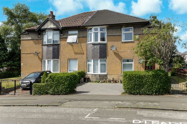 3 bed property, in Tweedsmuir Road, £105,000