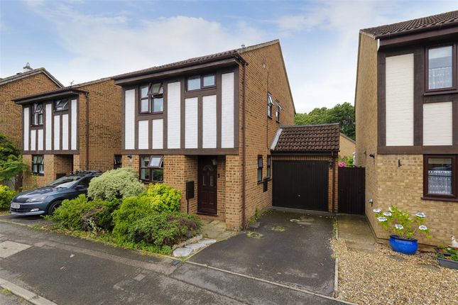 3 bed property, in Henley Fields, £445,000