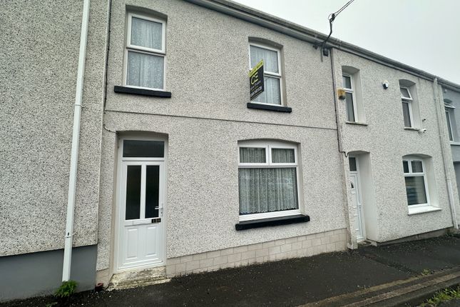 3 bed property, in St. Davids Road, £99,950