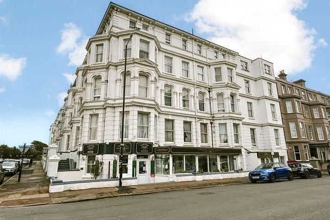 25 bed property, in Wilmington Square, £950,000