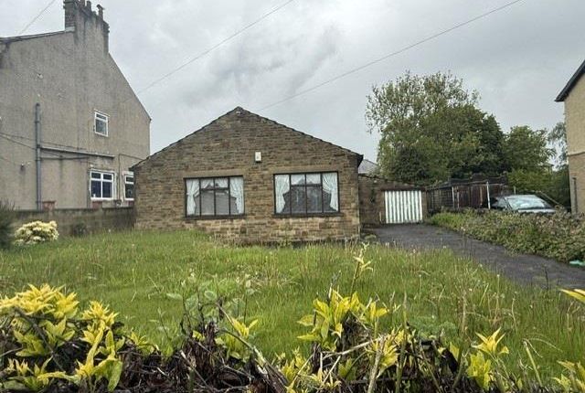 3 bed property, in Moor Park Drive, £155,000
