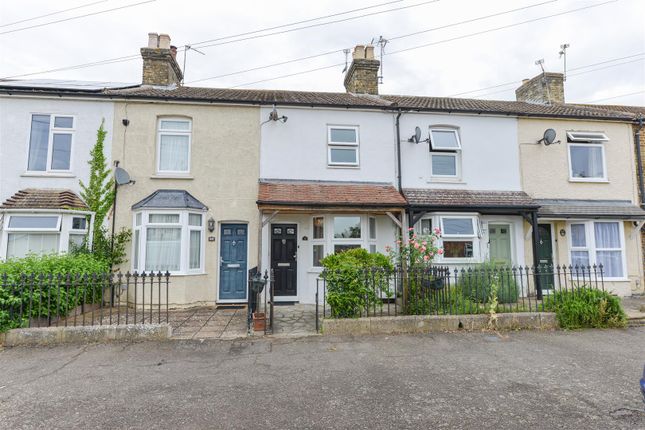 2 bed property, in Alma Road, £287,500