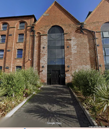 2 bed property, in Wetmore Road, £150,000