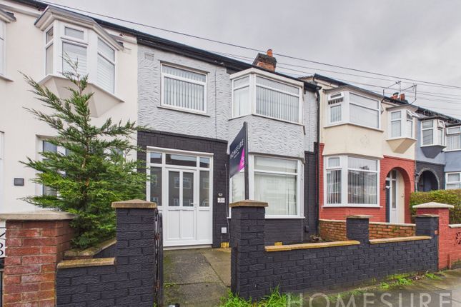 3 bed property, in Dovercliffe Road, £165,000