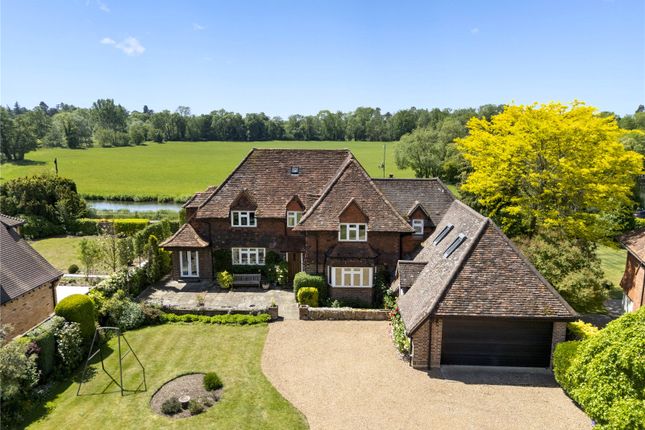 4 bed property, in Leigh Place, £2,350,000