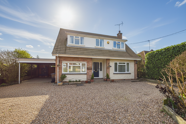 4 bed property, in Birchwood, £550,000