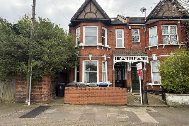 2 bed property, in Ancona Road, £545,000