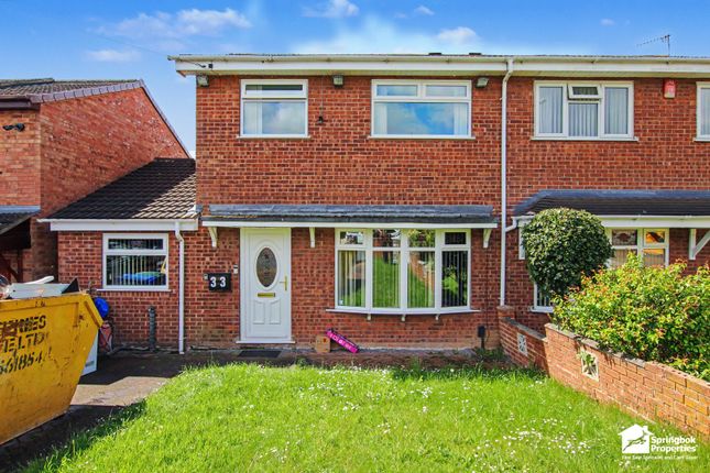 3 bed property, in Ledbury Crescent, £200,000