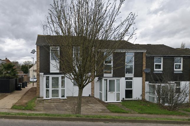 3 bed property, in Goodwood Road, £230,000