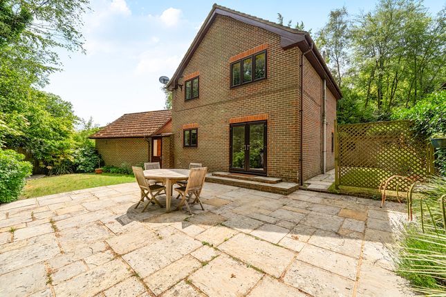 3 bed property, in Copse Road, £625,000