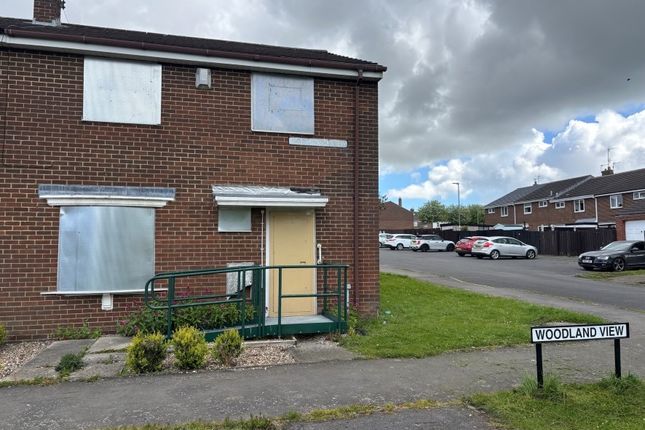 3 bed property, in 31 Woodland View, £36,000
