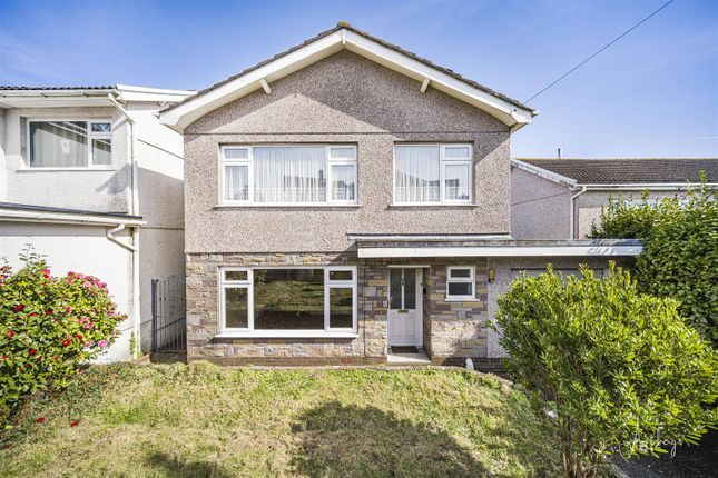 3 bed property, in Eastland Close, £375,000