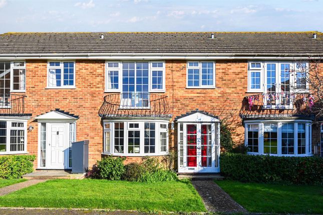 3 bed property, in College Road, £299,950