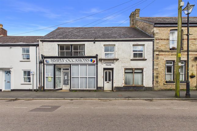 4 bed property, in Fair Street, £250,000