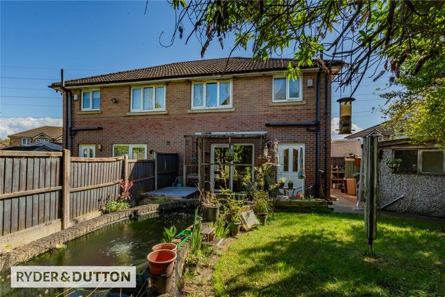3 bed property, in Rosewood Road, £285,000