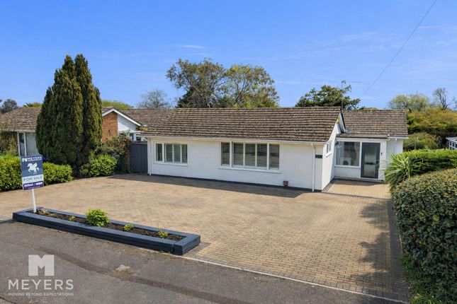 3 bed property, in Parkside, £535,000