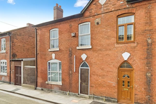 4 bed property, in Thorpe Road, £160,000