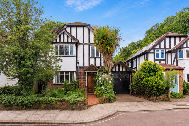3 bed property, in Beverley Close, £2,250,000
