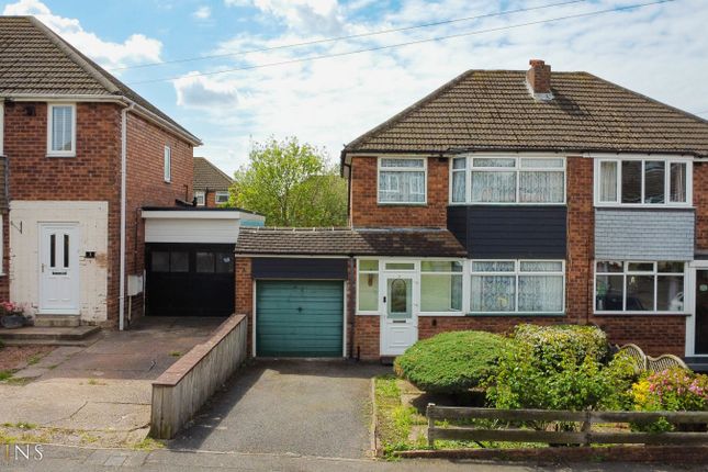 3 bed property, in Primley Avenue, £259,950
