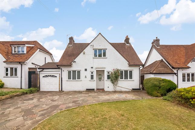 3 bed property, in Riddlesdown Road, £675,000