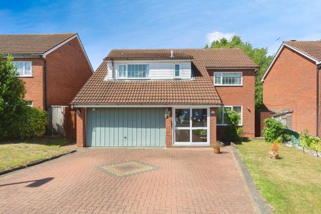 4 bed property, in Barnfield Drive, £635,000