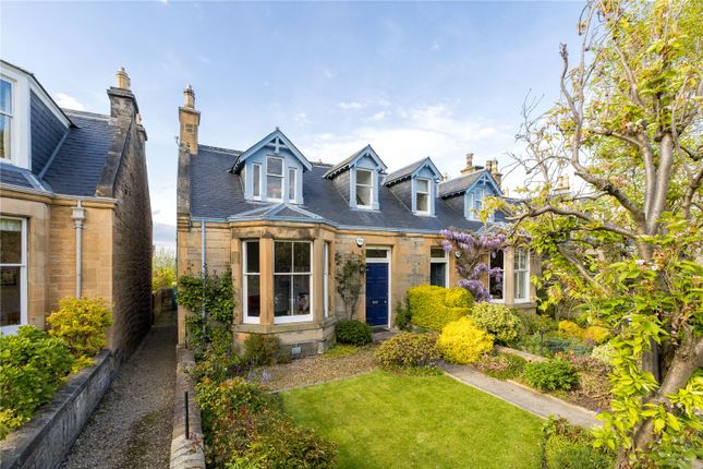 4 bed property, in Park Road, £745,000