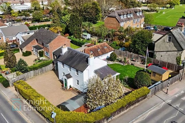 3 bed property, in Heath Road, £700,000