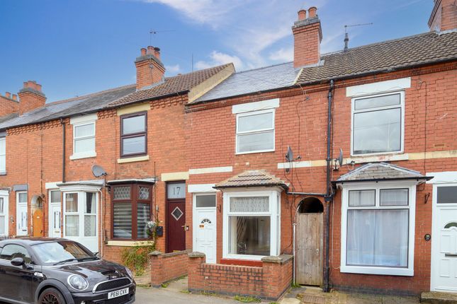 3 bed property, in Regent Street, £160,000
