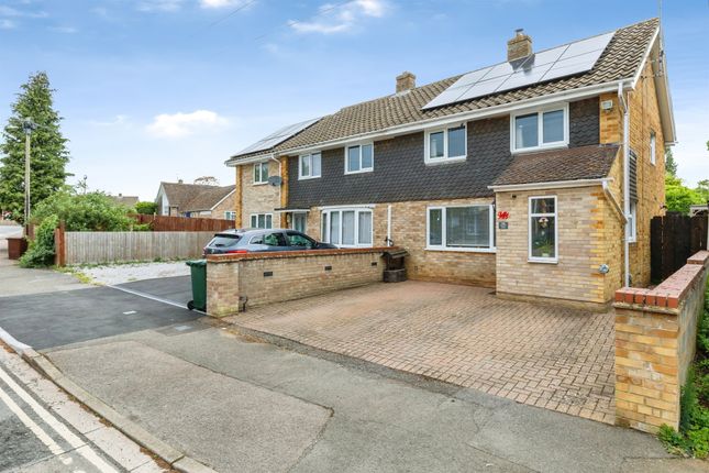2 bed property, in Prescott Avenue, £230,000