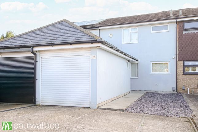 3 bed property, in Tunfield Road, £440,000