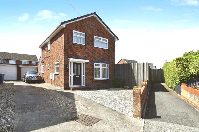 3 bed property, in Grosmont Close, £250,000
