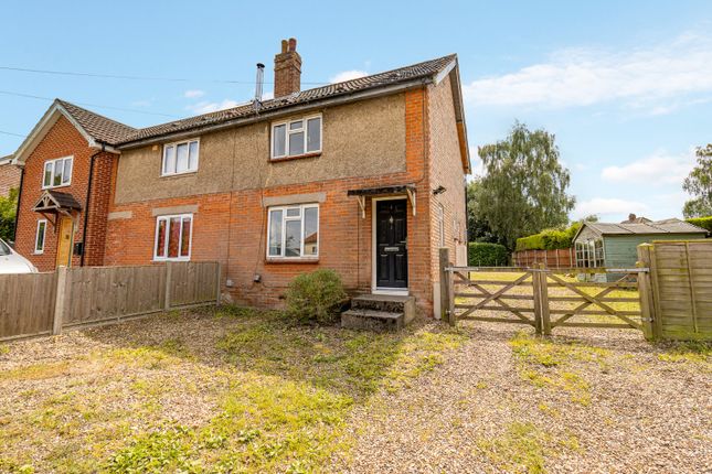 2 bed property, in Attleborough Road, £260,000