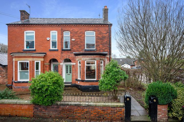 3 bed property, in Hazelhurst Road, £395,000