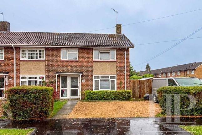 3 bed property, in Juniper Road, £400,000