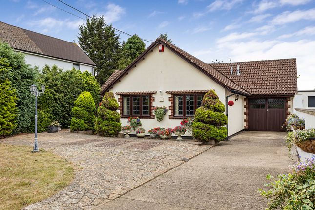 3 bed property, in Sugworth Lane, £830,000