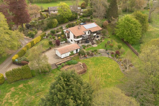 4 bed property, in Brothock Meadows, £500,000