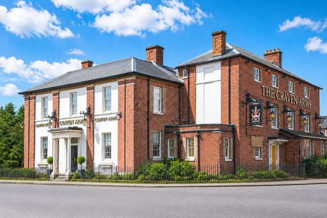 15 bed property, in Craven Arms, £450,000