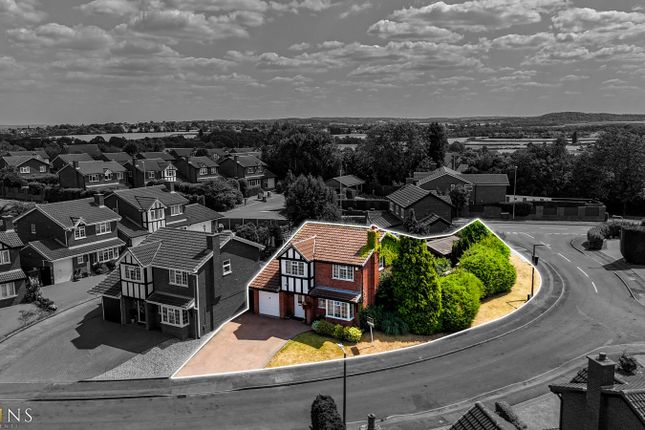 4 bed property, in Deerhill, £410,000