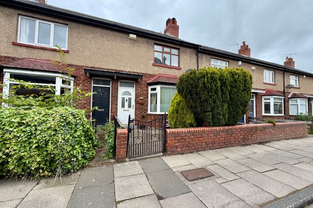2 bed property, in Hedley Terrace, £240,000